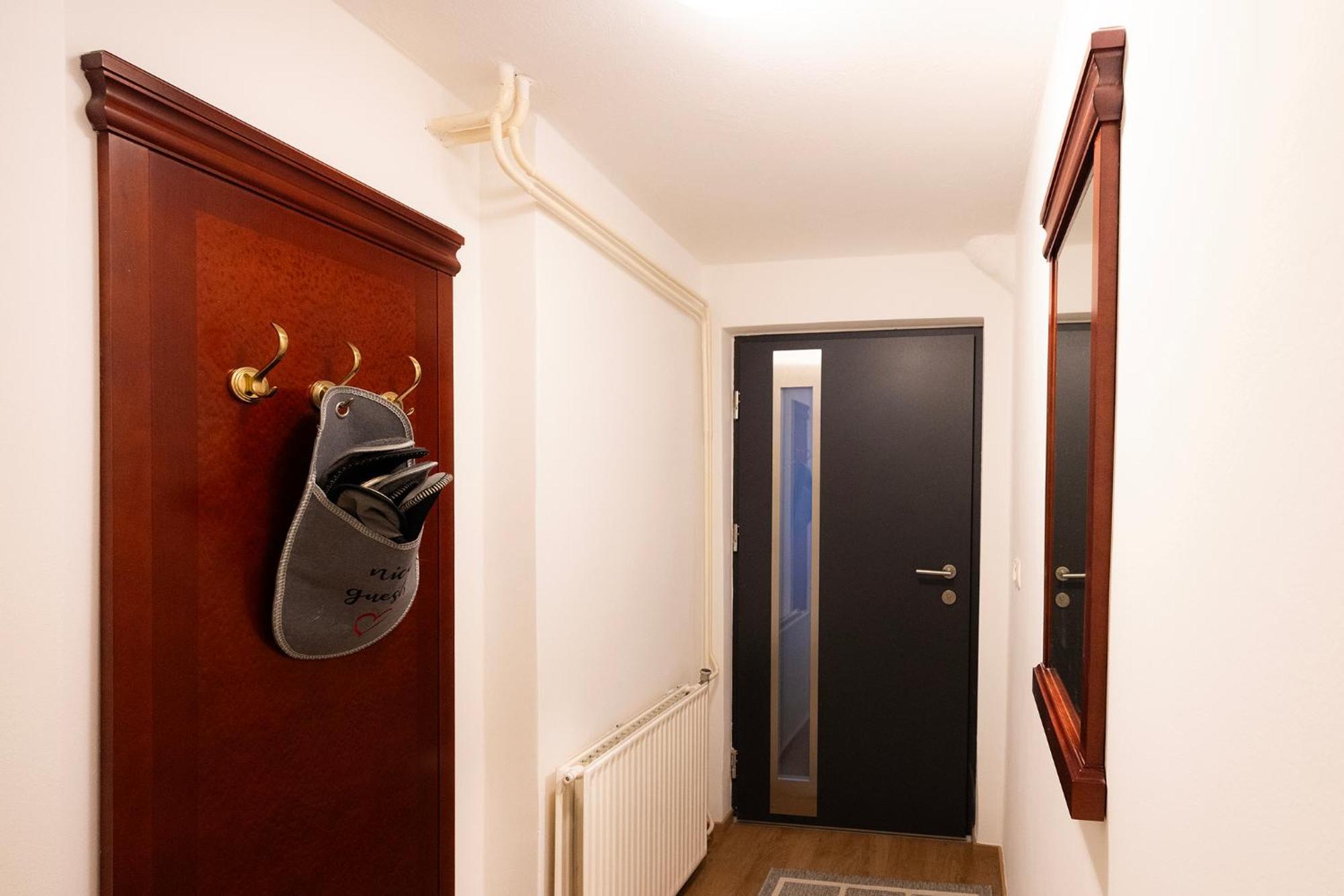 Papas Apartment Lesce  Εξωτερικό φωτογραφία