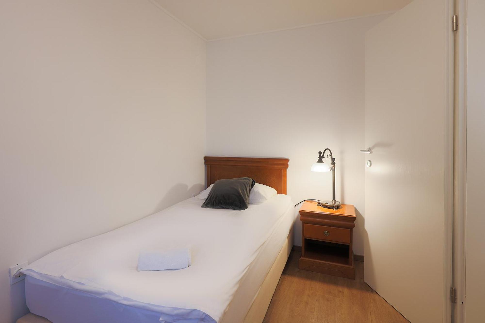 Papas Apartment Lesce  Εξωτερικό φωτογραφία