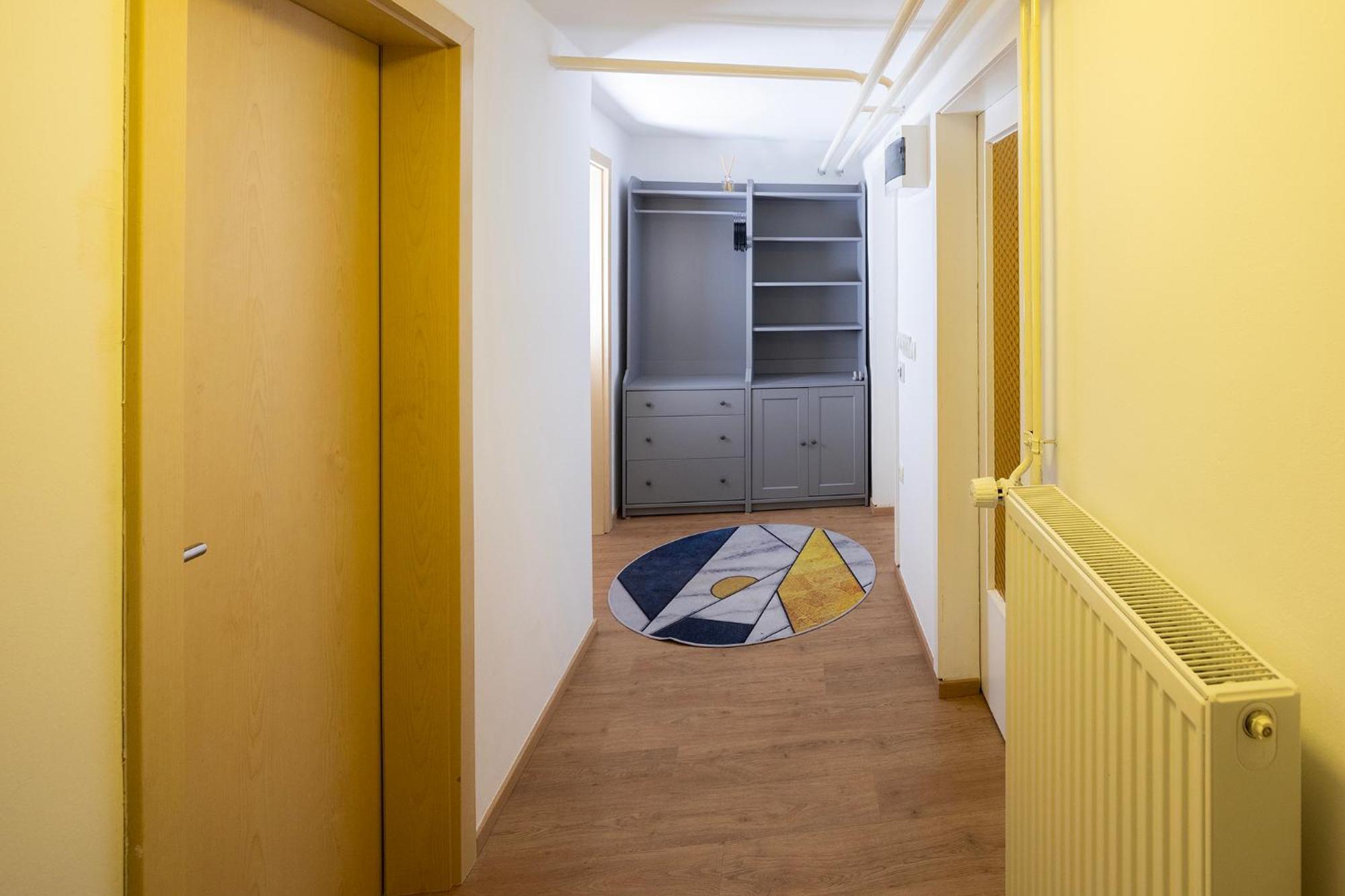 Papas Apartment Lesce  Εξωτερικό φωτογραφία