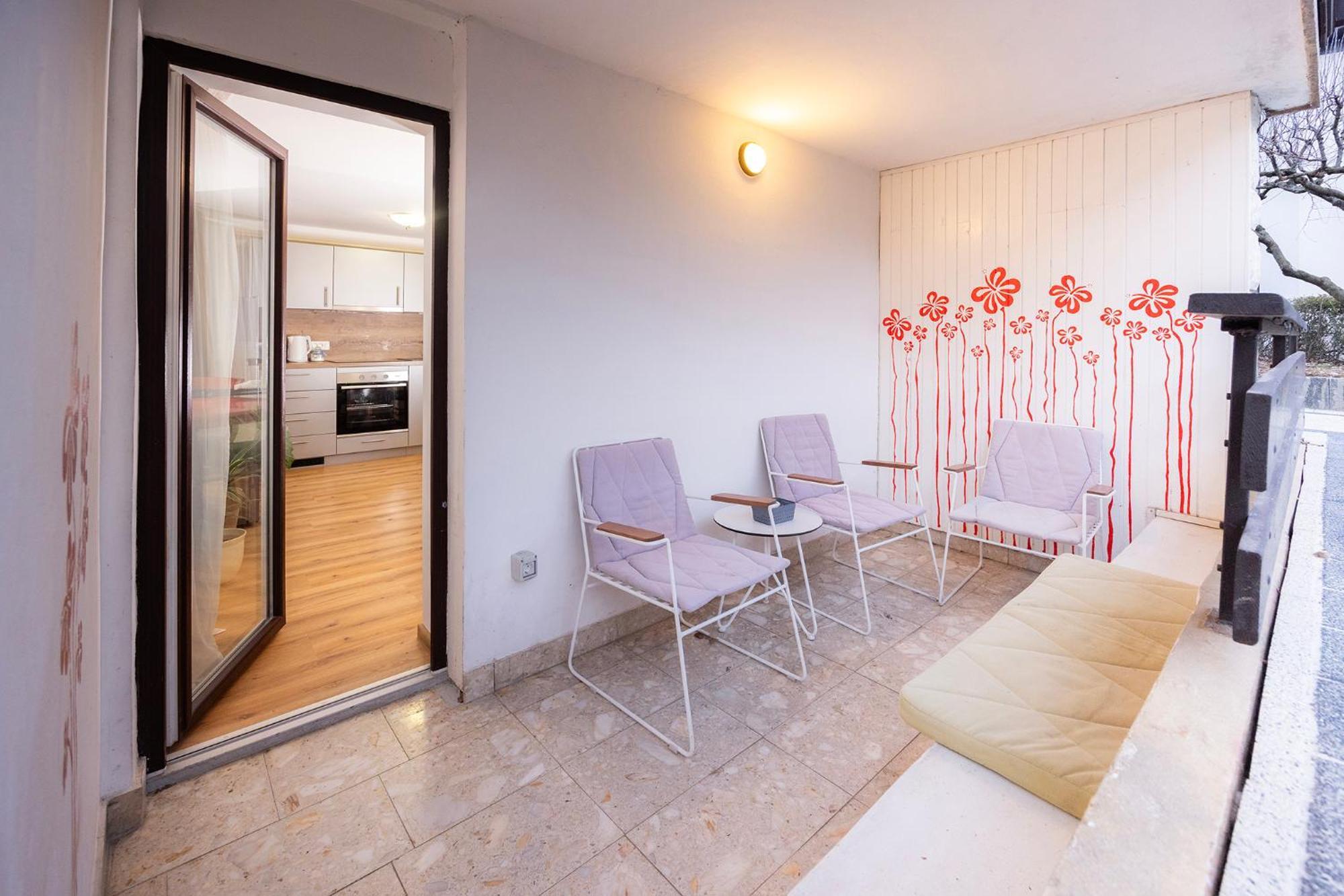 Papas Apartment Lesce  Εξωτερικό φωτογραφία
